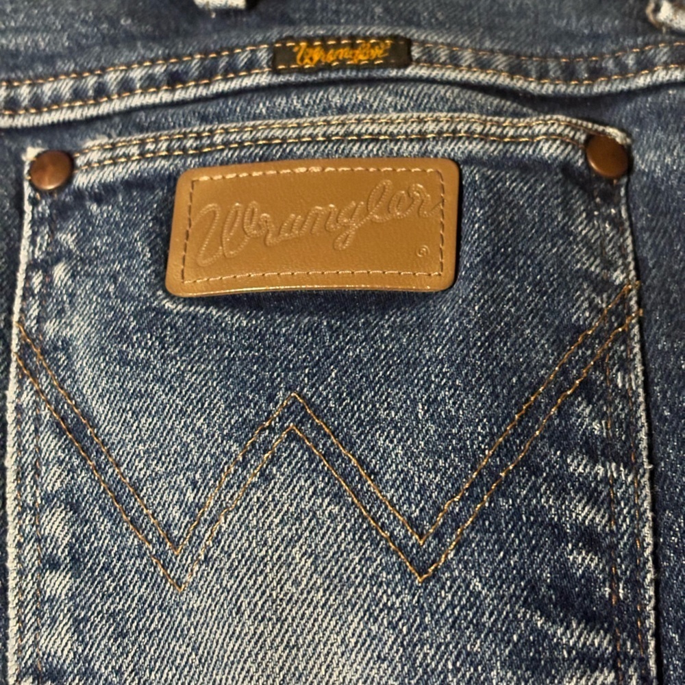 Wrangler Men's Classic Blue bootcut Jeans size 36 - Picture 6 of 8